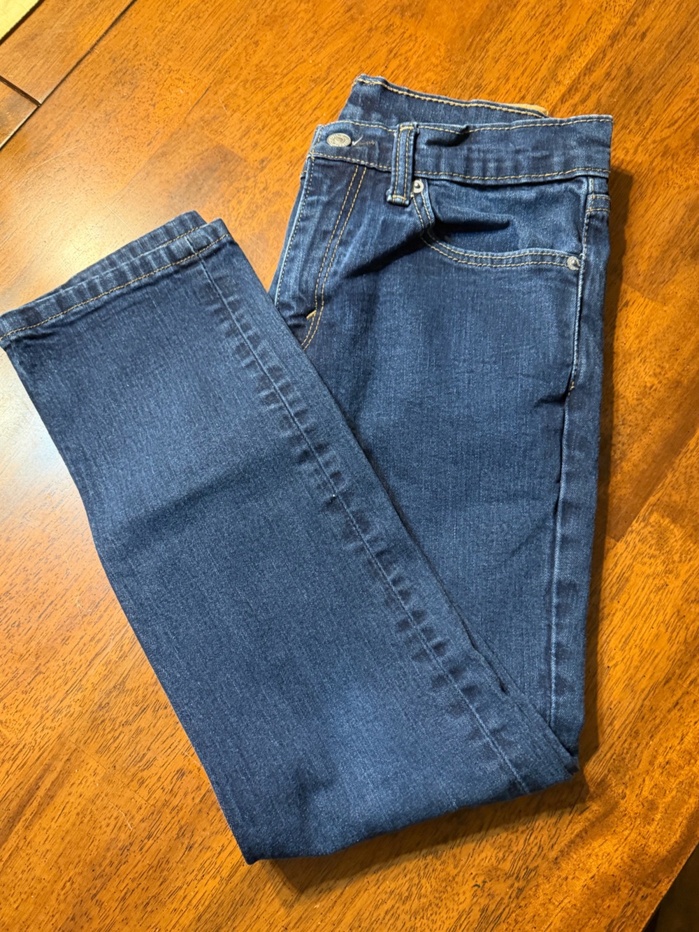 Levi 511 jeans. Men’s size 32×29. 511=slim fit jeans.